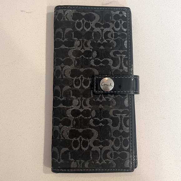 🖤 COACH 🪙 Small Wallet! RARE FIND! - Picture 1 of 4